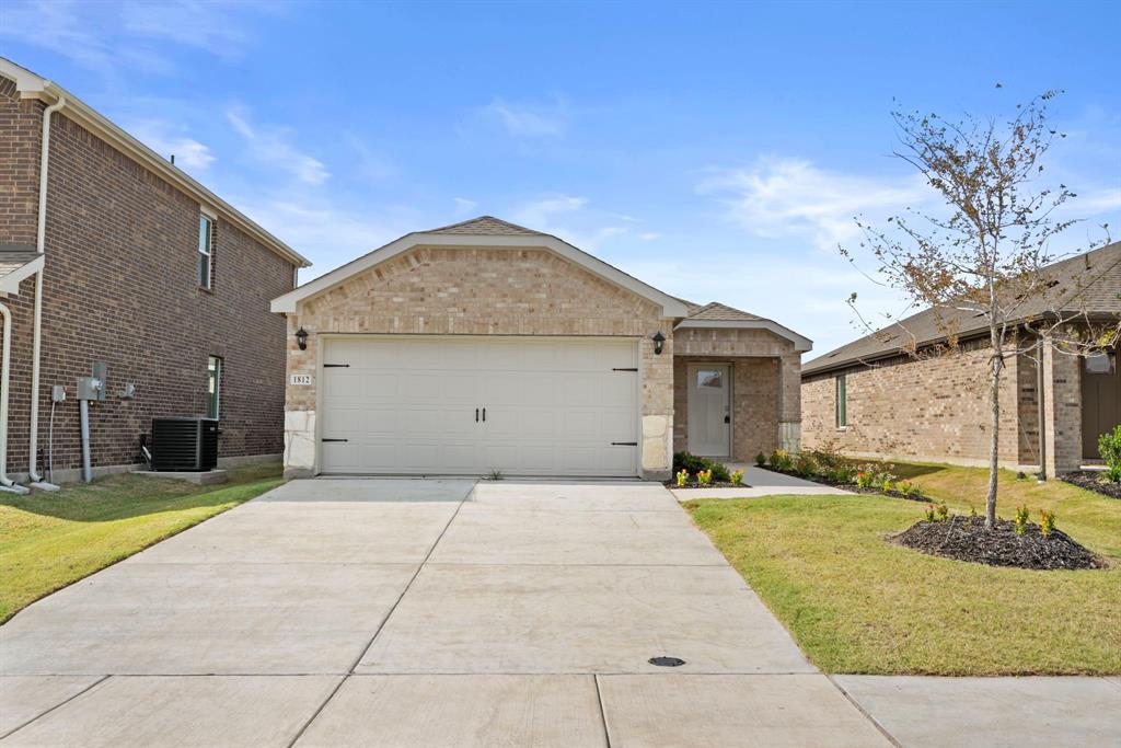1812 Potomac Lane, Blue Ridge, TX 75424