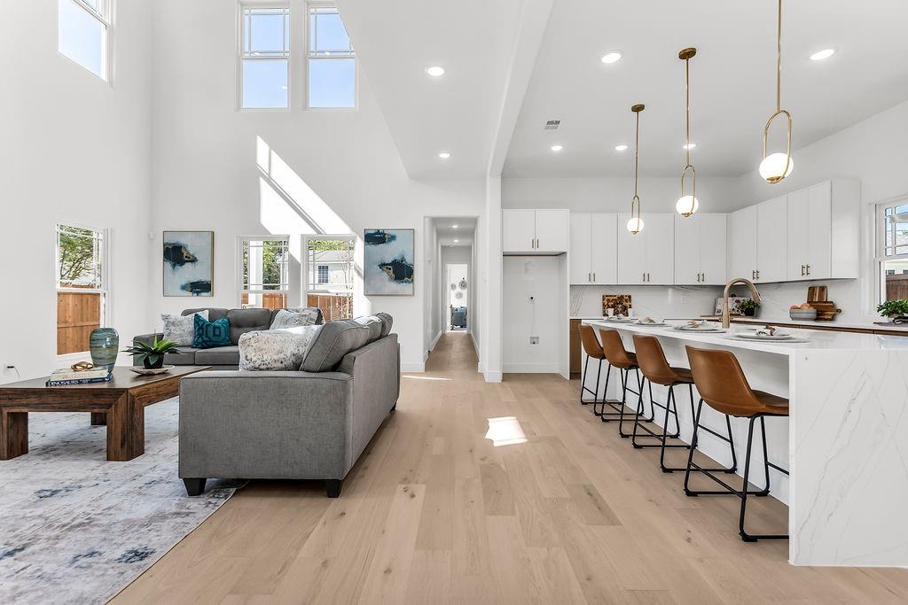 4631 Junius Street, Dallas, TX 75246
