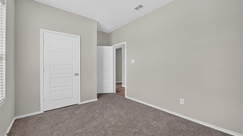 1504 SHELDON Drive, DeSoto, TX 75115