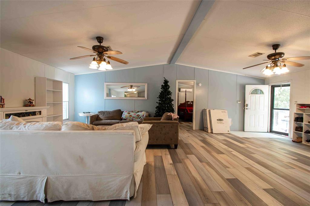 14160 Clark Lane, Wills Point, TX 75169