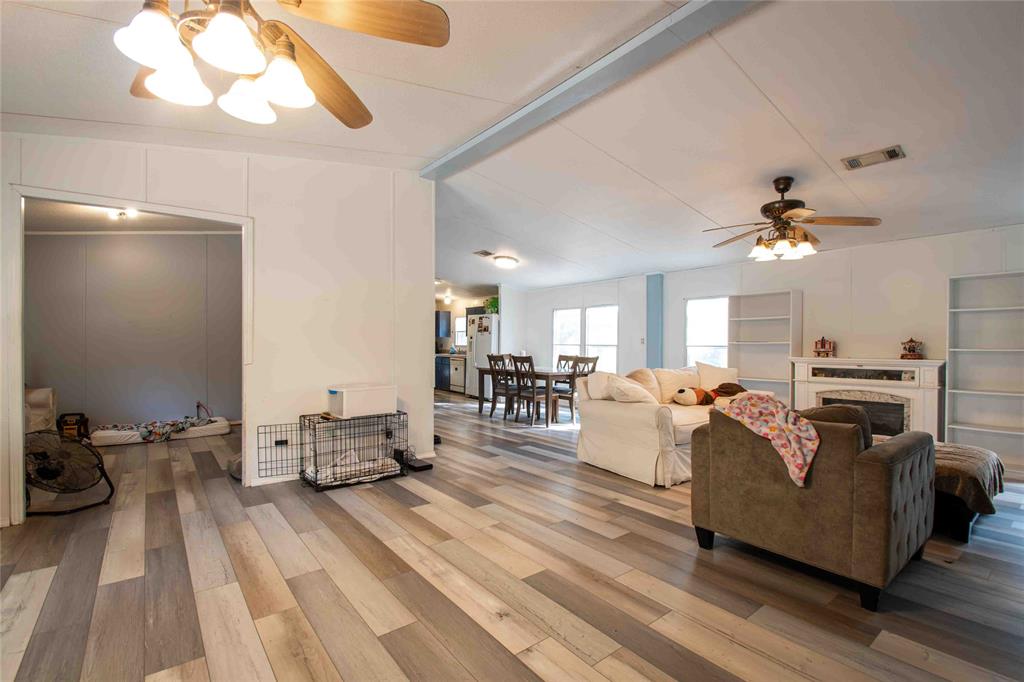 14160 Clark Lane, Wills Point, TX 75169