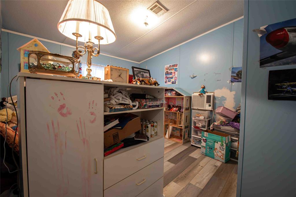 14160 Clark Lane, Wills Point, TX 75169