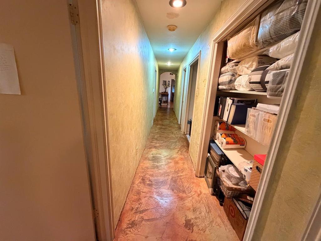 301 San Mateo Court, Irving, TX 75062