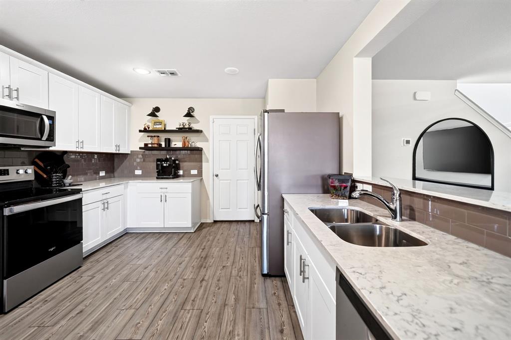 1420 Ganado Drive, Forney, TX 75126