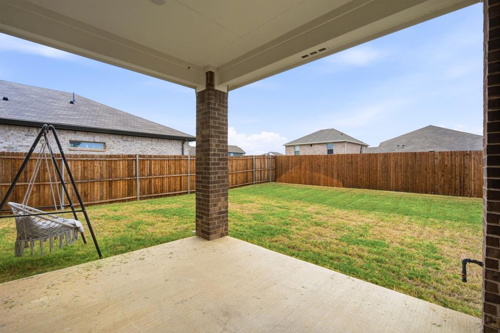 517 Ezra Lane, McKinney, TX 75069