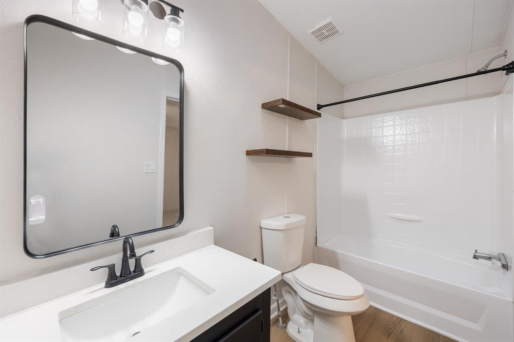 4940 Redbird Trail, Midlothian, TX 76065