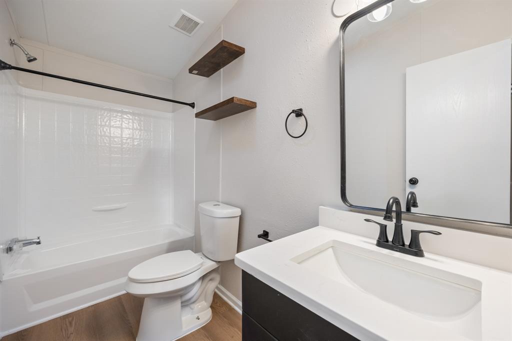 4940 Redbird Trail, Midlothian, TX 76065