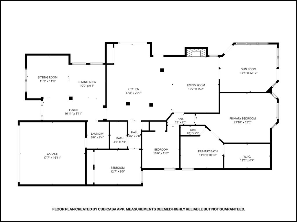 Floor plan: a thoughtful single-story layout with formal sitting and dining rooms, an open kitchen and living room, a sunroom, a split primary suite and two secondary bedrooms.