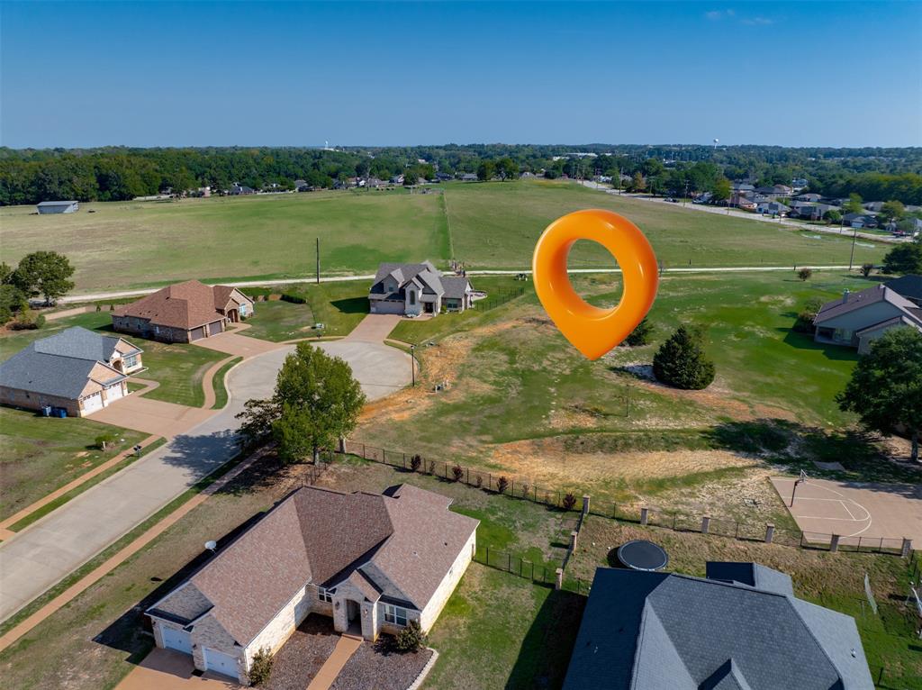 1405 Hannah Circle, Lindale, TX 75771