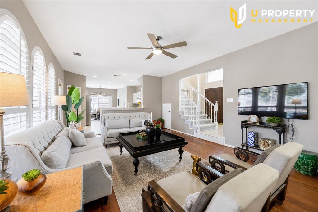 1921 Brabant Drive, Plano, TX 75025 1921 Brabant Drive, Plano, TX 75025