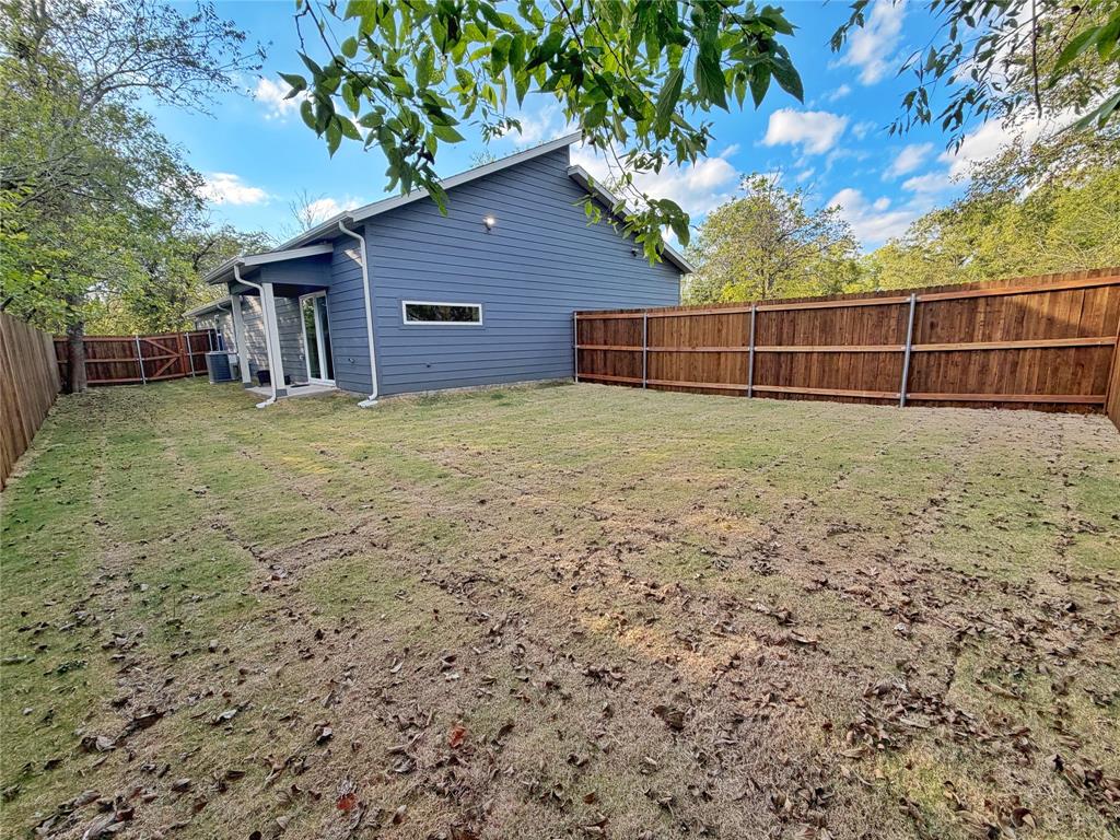 1802 Division Street, #B, Commerce, TX 75428