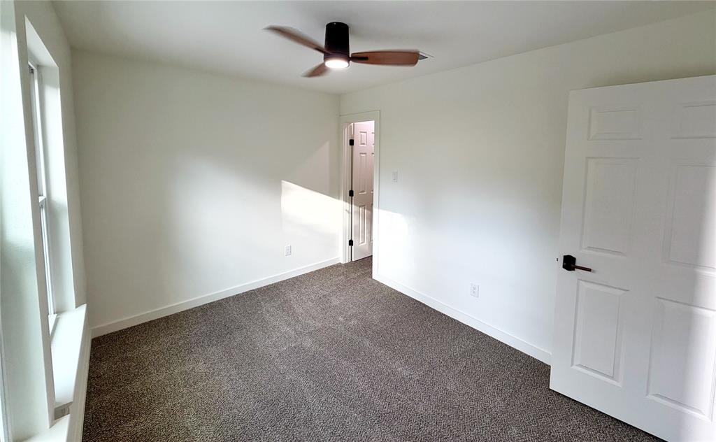 1802 Division Street, #B, Commerce, TX 75428