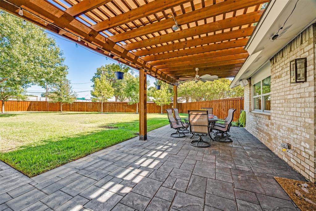 12555 Lochmeadows Drive, Dallas, TX 75244
