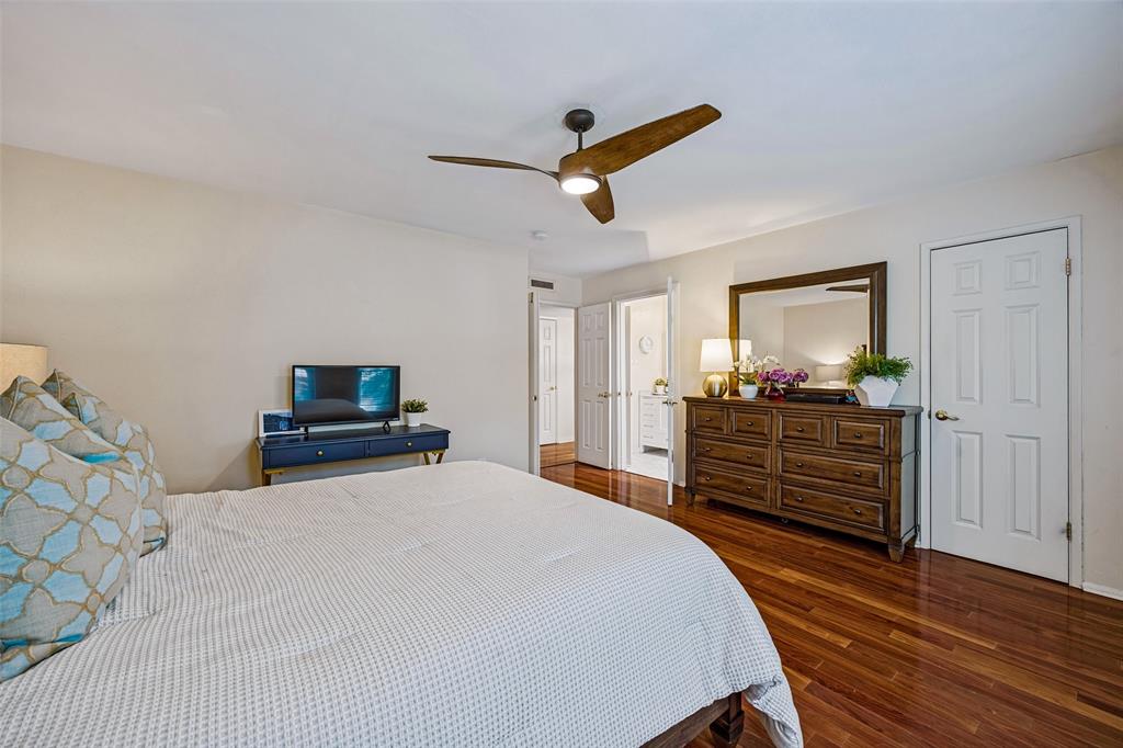 12555 Lochmeadows Drive, Dallas, TX 75244