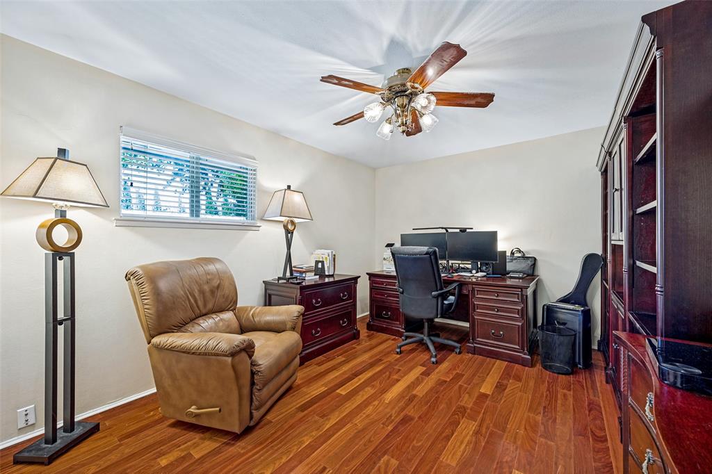 12555 Lochmeadows Drive, Dallas, TX 75244