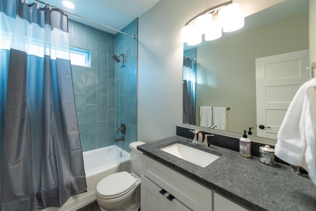4514 Victor Street, Dallas, TX 75246