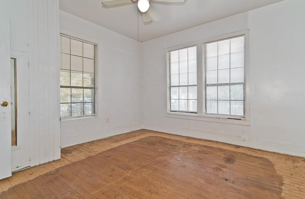 Bedroom #1