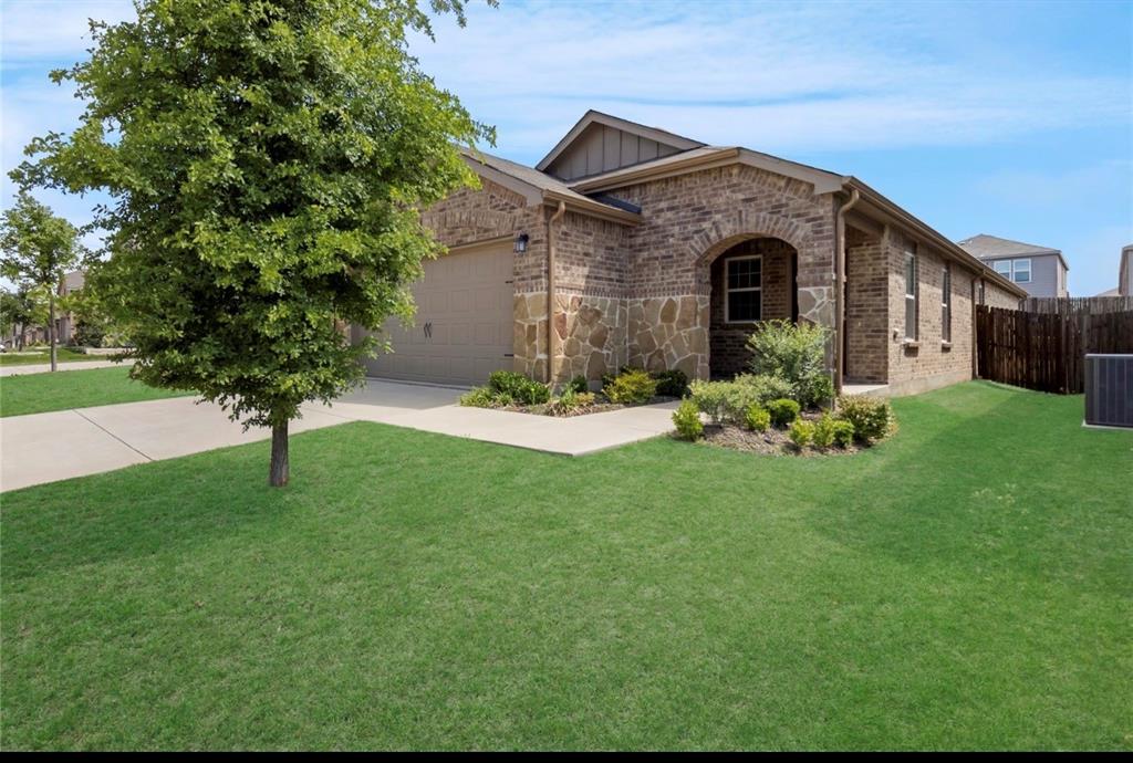 865 Table Rock Street, Princeton, TX 75407