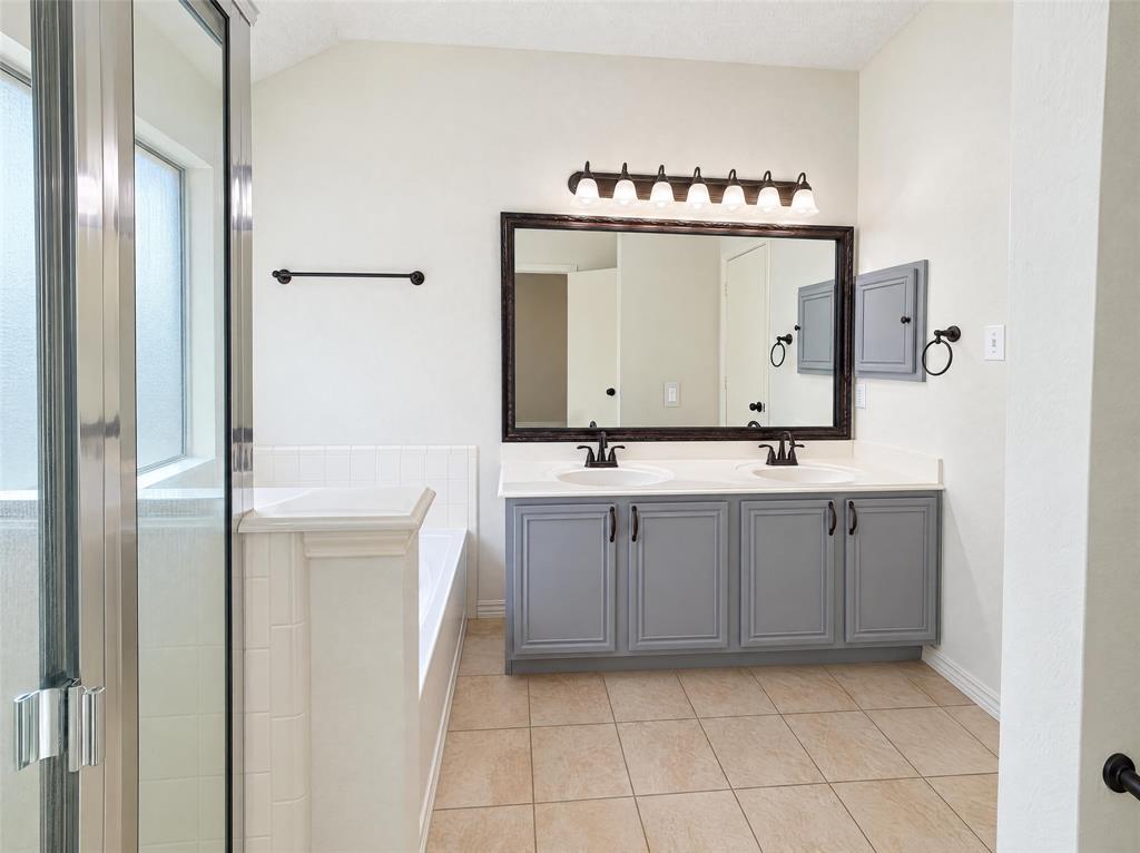 4541 Crystal Lane, Garland, TX 75043