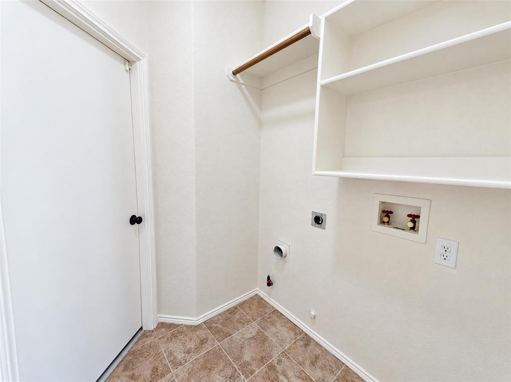 4541 Crystal Lane, Garland, TX 75043