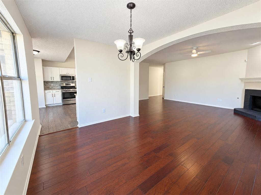 4541 Crystal Lane, Garland, TX 75043