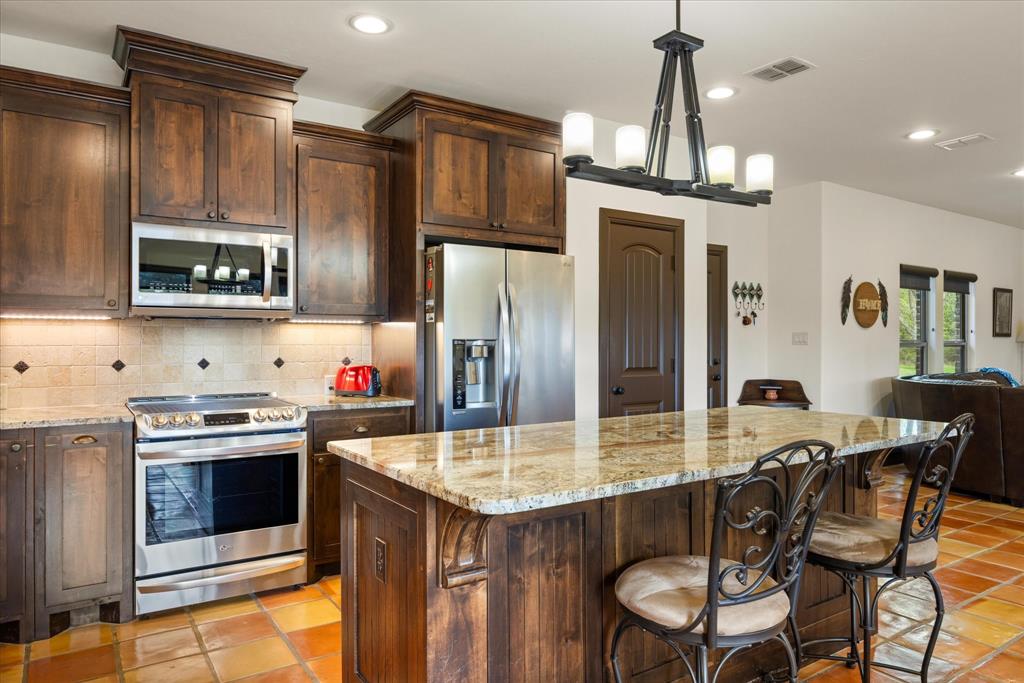 9606 Glen Rose Highway, Granbury, TX 76048