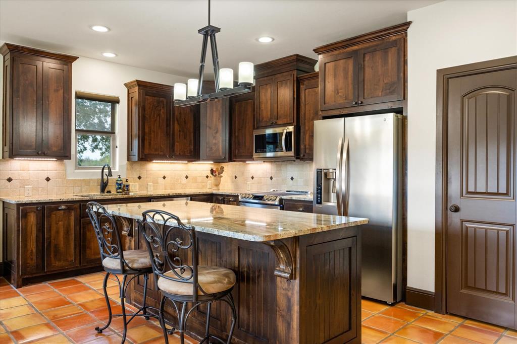 9606 Glen Rose Highway, Granbury, TX 76048