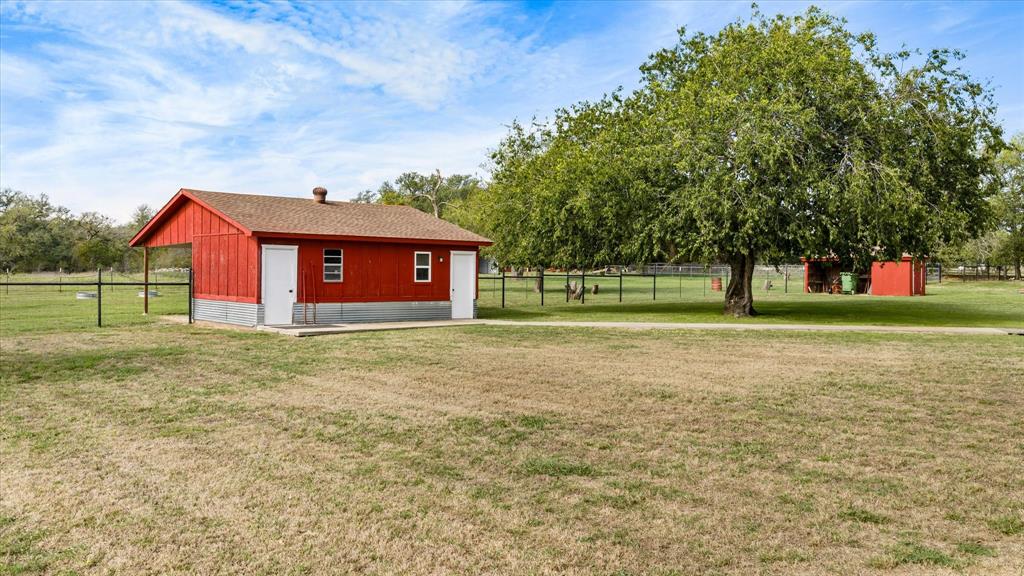 9606 Glen Rose Highway, Granbury, TX 76048