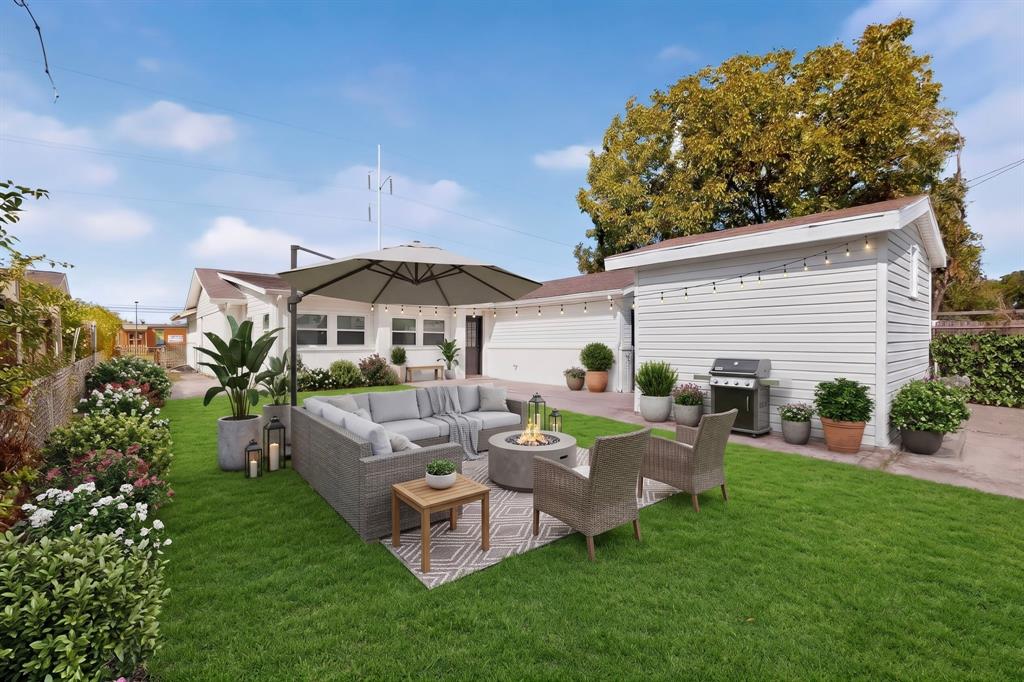 2524 N Saint Augustine Drive, Dallas, TX 75227