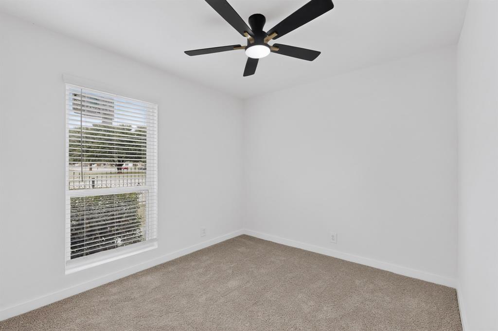 2524 N Saint Augustine Drive, Dallas, TX 75227