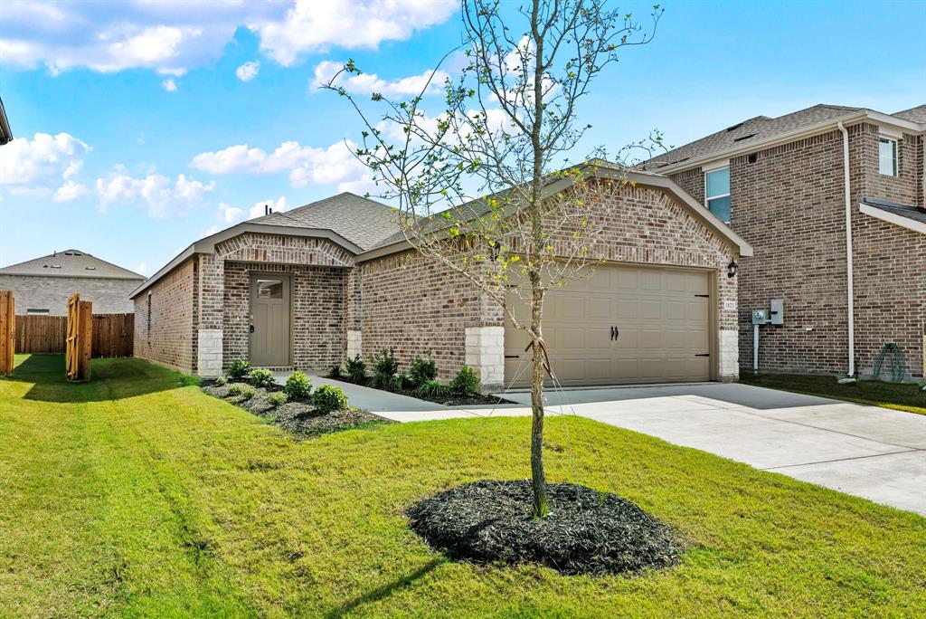 1823 Teton River Drive, Blue Ridge, TX 75424