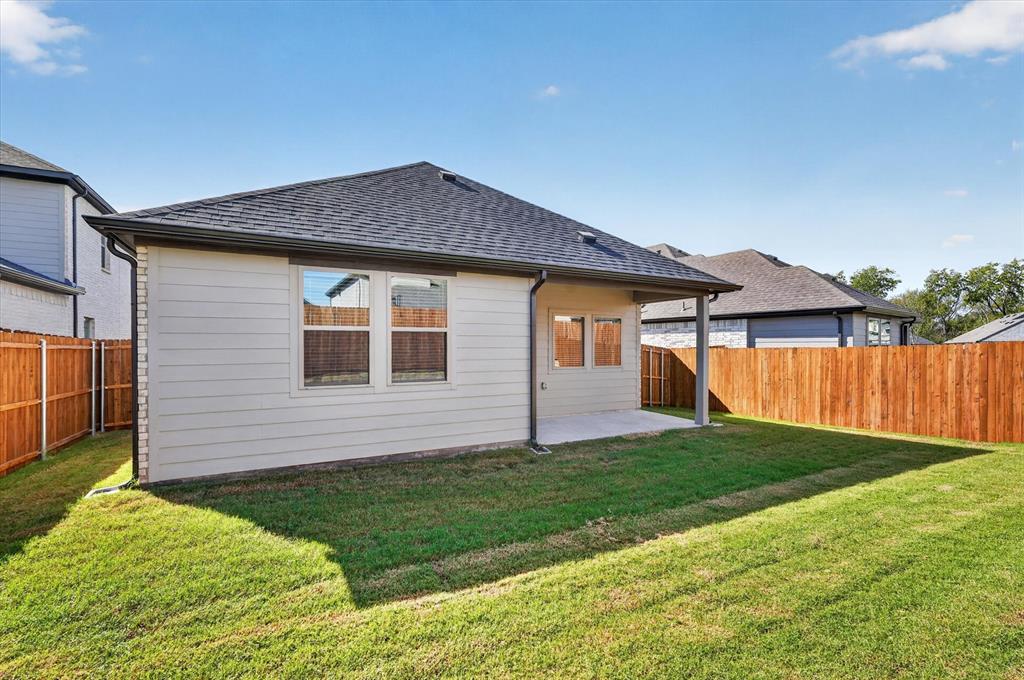 528 Green Gables Drive, Princeton, TX 75071