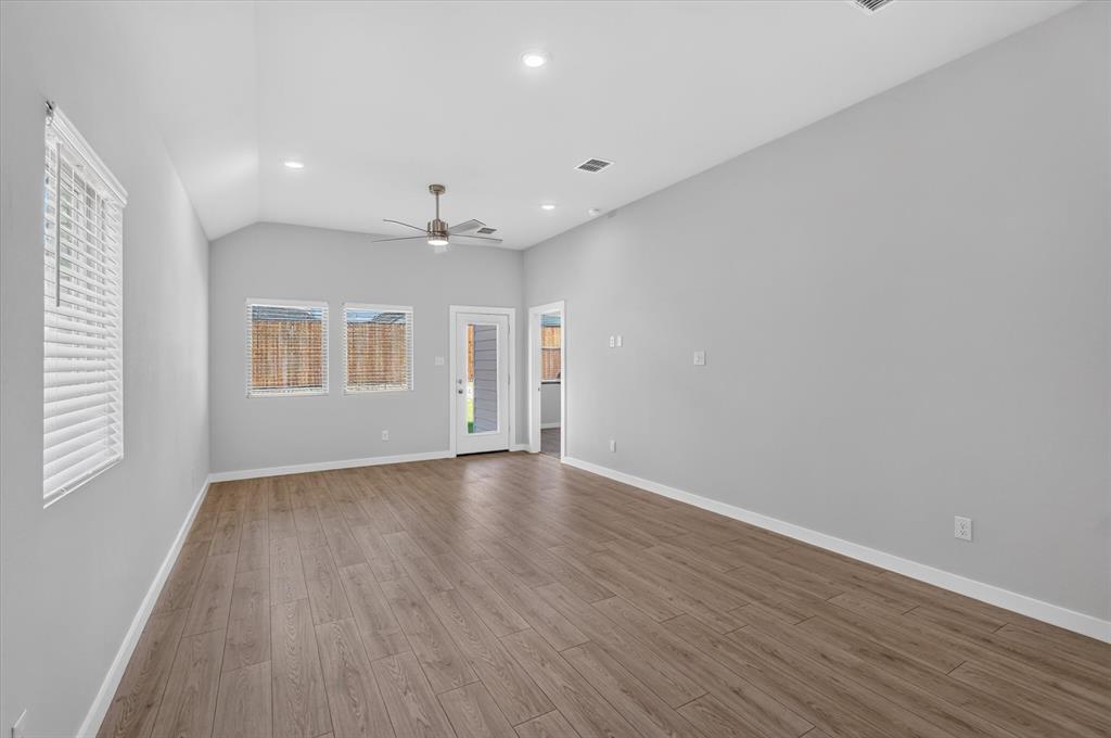528 Green Gables Drive, Princeton, TX 75071