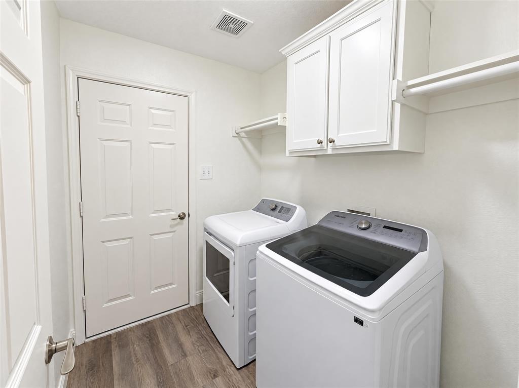 2830 Beacon Hill Drive, Rockwall, TX 75087