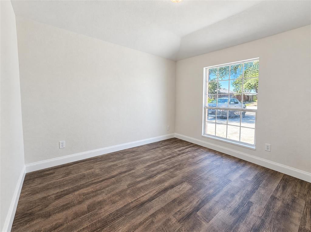 2830 Beacon Hill Drive, Rockwall, TX 75087