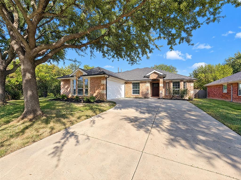 2830 Beacon Hill Drive, Rockwall, TX 75087