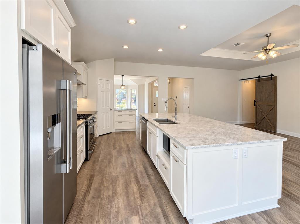 2830 Beacon Hill Drive, Rockwall, TX 75087
