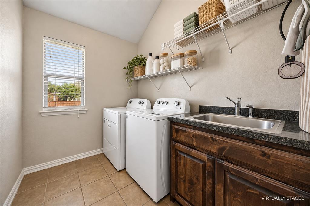 Laundry with a sink!