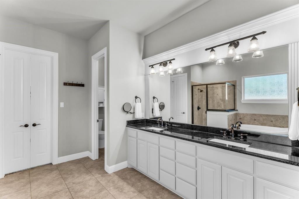 17050 Dominion Drive, Woodway, TX 76712
