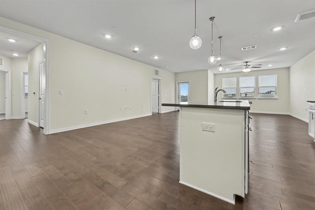 651 N Watters Road, #5307, Allen, TX 75013 651 N Watters Road, #5307, Allen, TX 75013