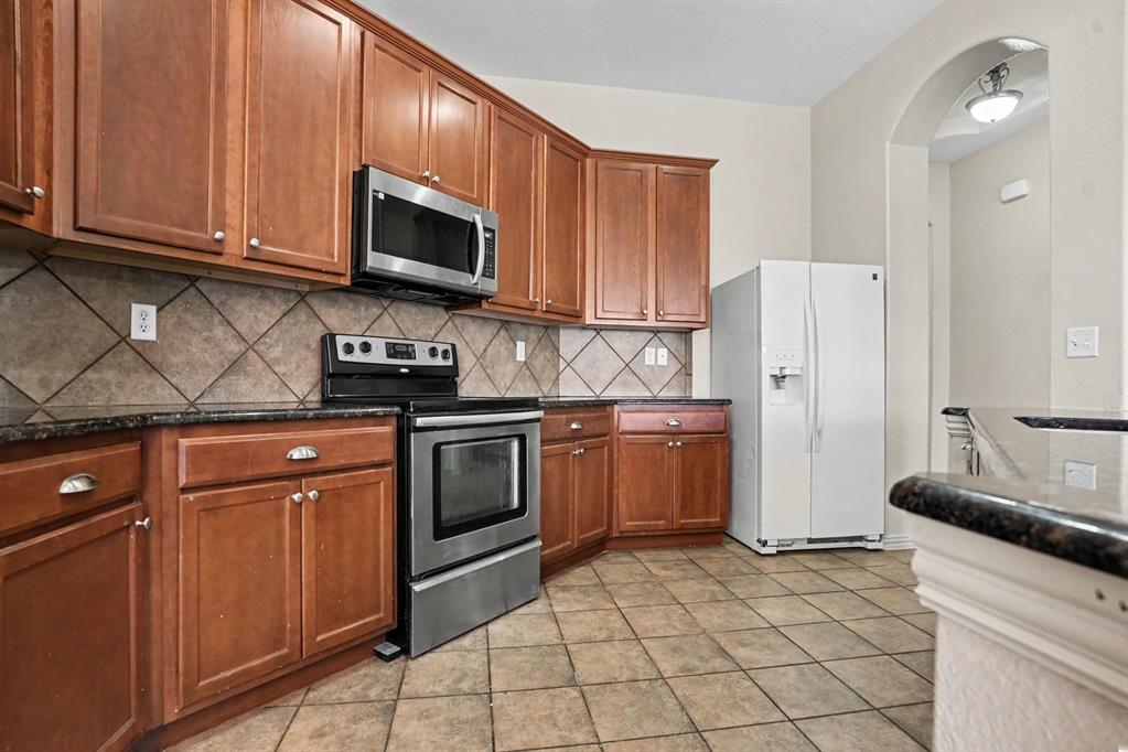 115 Timberline Drive, Waxahachie, TX 75167