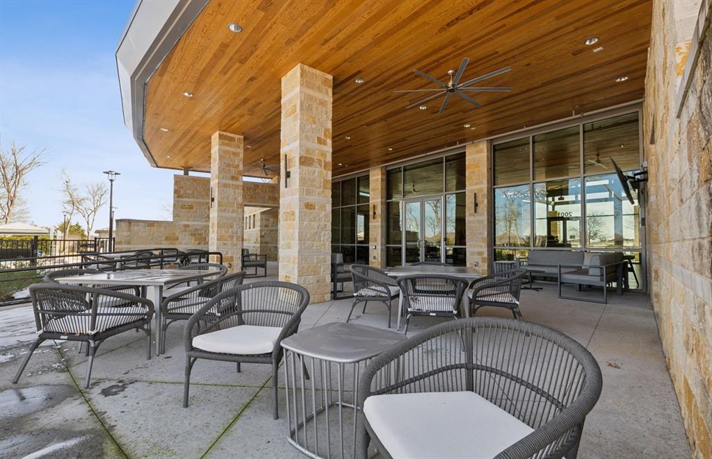 Amenity Center back patio