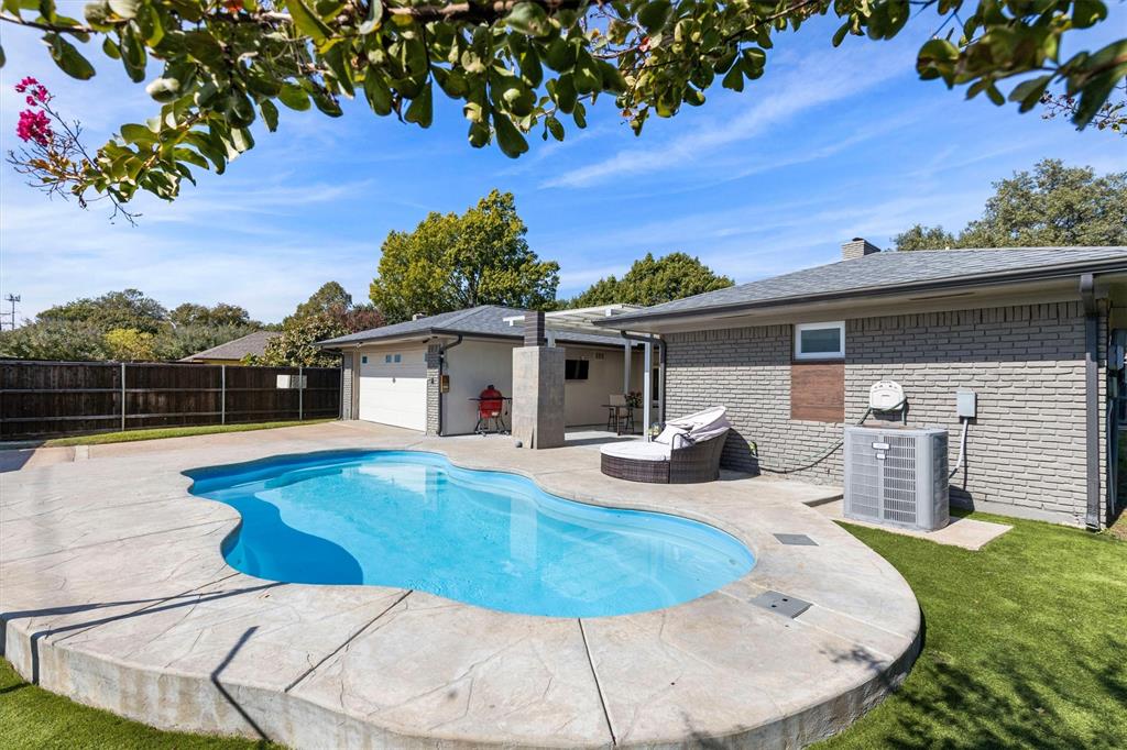 6822 Saint Anne Street, Dallas, TX 75248 6822 Saint Anne Street, Dallas, TX 75248