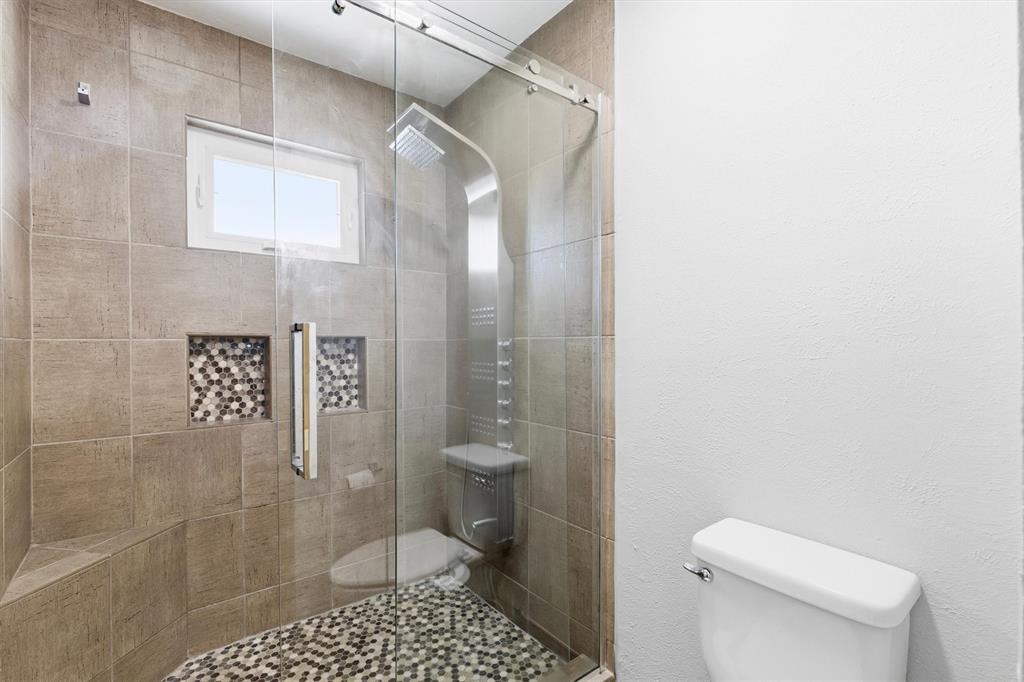 6822 Saint Anne Street, Dallas, TX 75248
