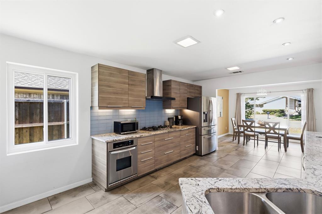 6822 Saint Anne Street, Dallas, TX 75248