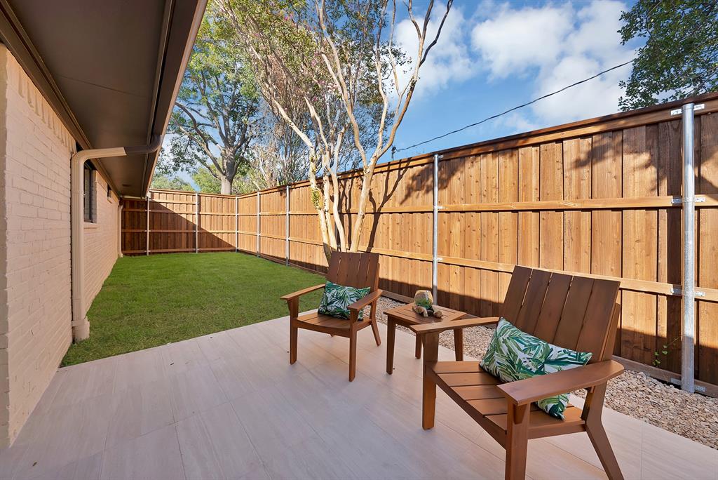 Primary bedroom patio