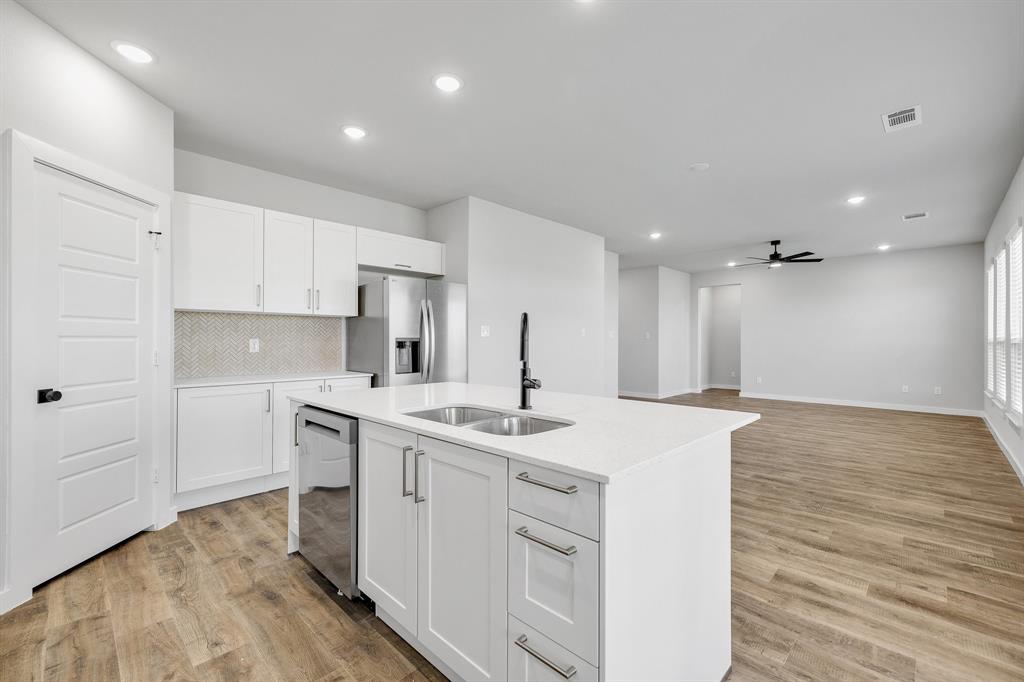 6625-6627 Florence Drive, Midlothian, TX 76065