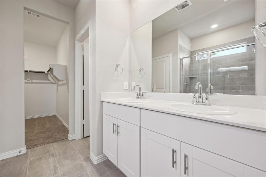 916 Tulip Trail, Lavon, TX 75166