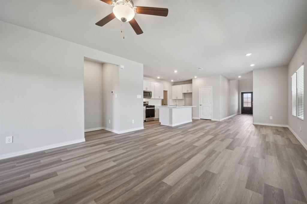916 Tulip Trail, Lavon, TX 75166