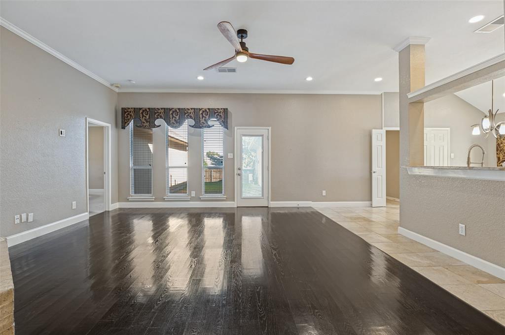 509 Teresa Court, DeSoto, TX 75115
